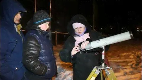 Наблюдение за Суперлуной в старый школьный телескоп. Миасс. 14.11.2016