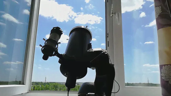 Черное пятно на Солнце в любительский телескоп